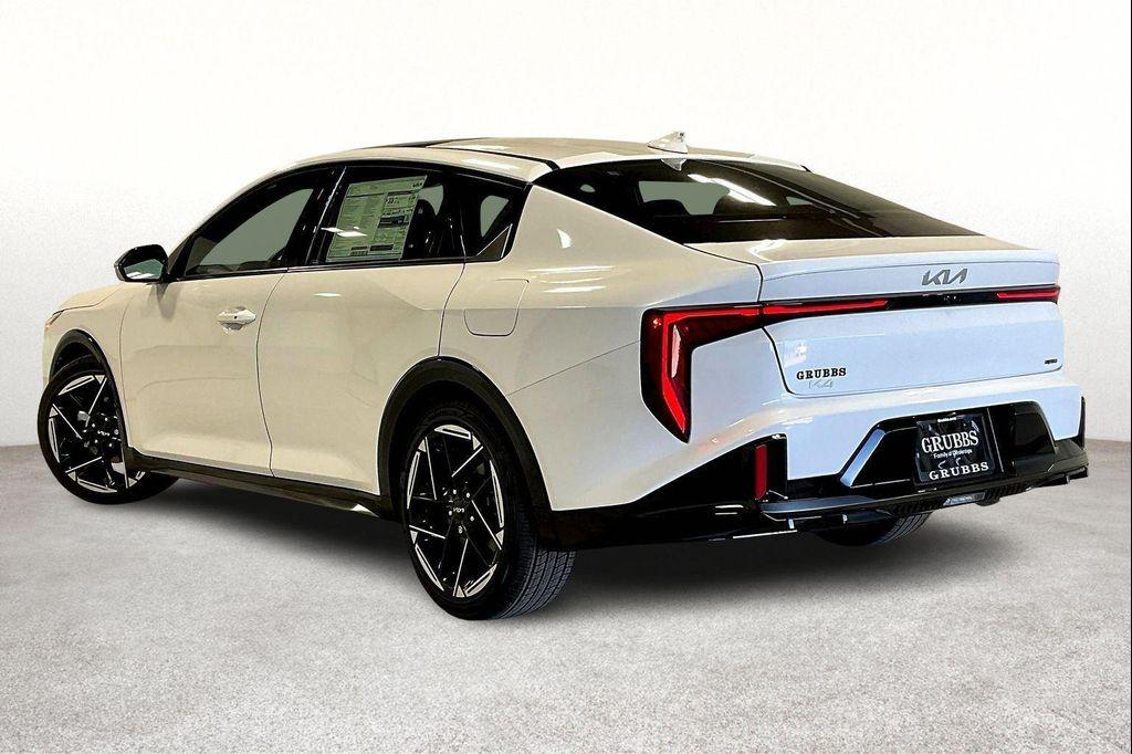 new 2025 Kia K4 car, priced at $29,075