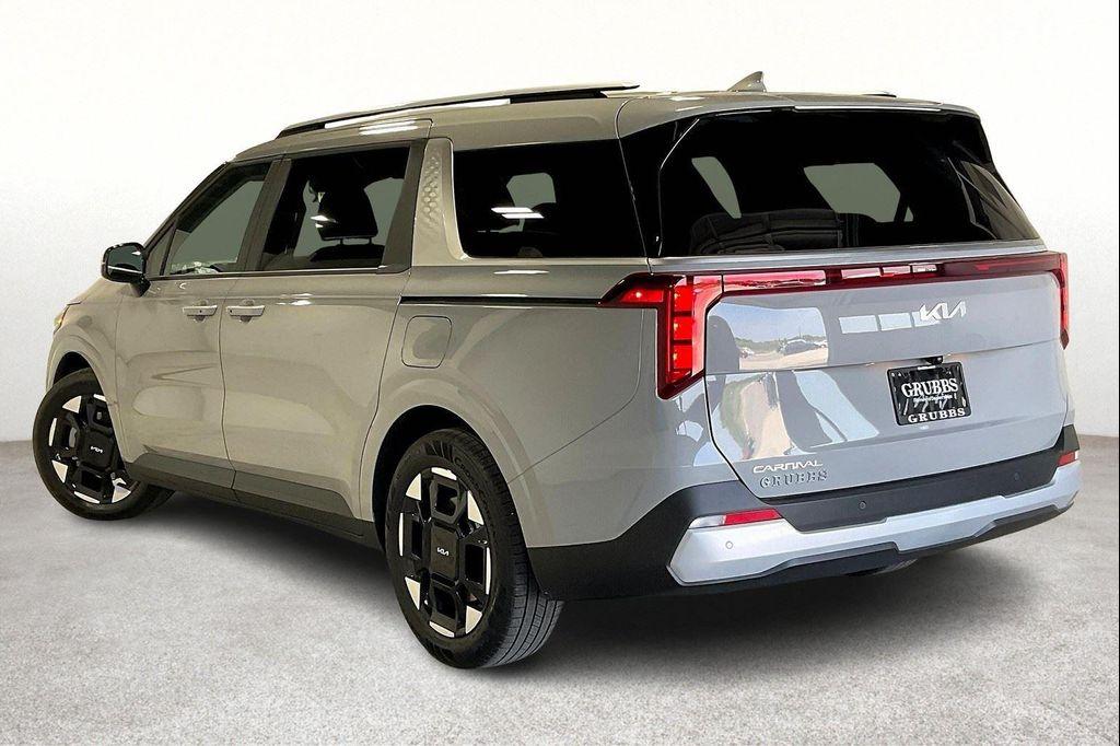 new 2026 Kia Carnival car, priced at $43,415