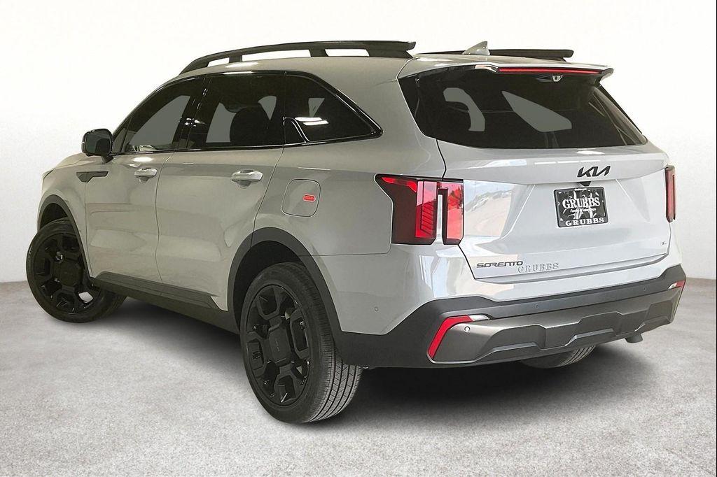 new 2025 Kia Sorento car, priced at $48,715