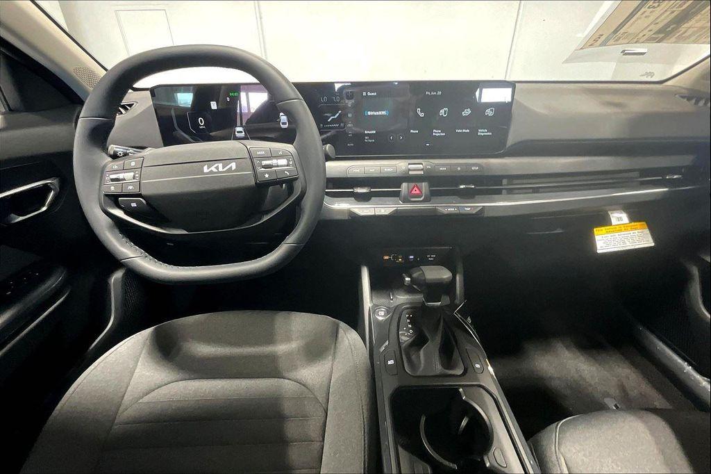 new 2025 Kia K4 car, priced at $25,165