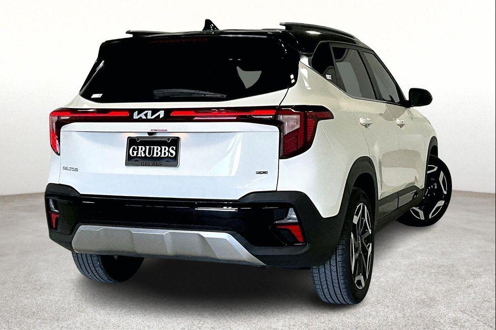 new 2024 Kia Seltos car, priced at $32,035