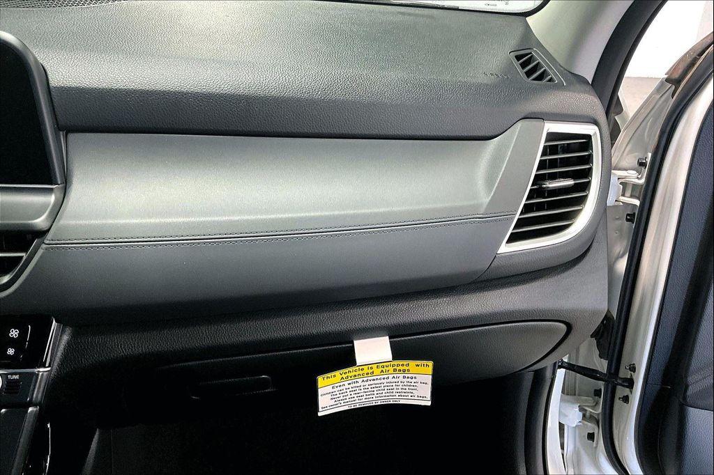 new 2024 Kia Seltos car, priced at $32,035
