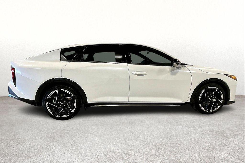 new 2025 Kia K4 car, priced at $29,075