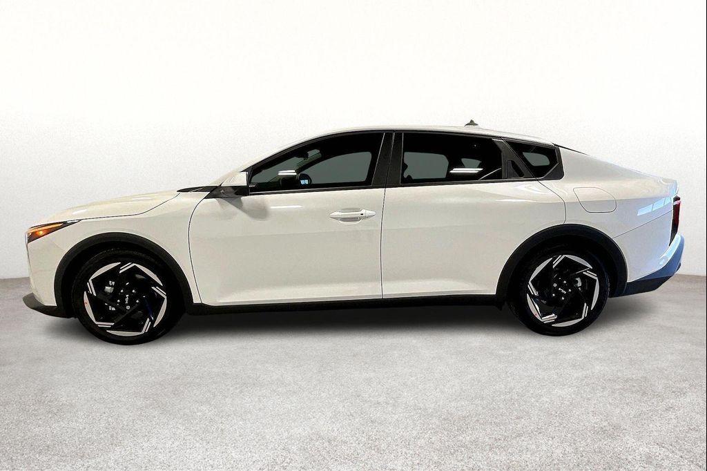 new 2025 Kia K4 car, priced at $25,580