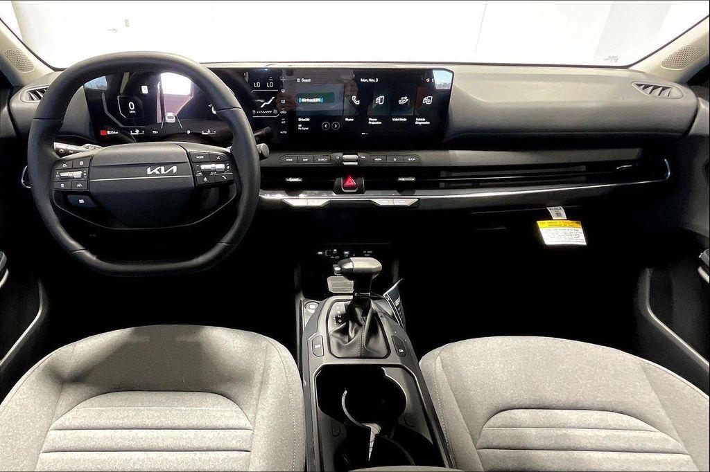 new 2025 Kia K4 car, priced at $25,580