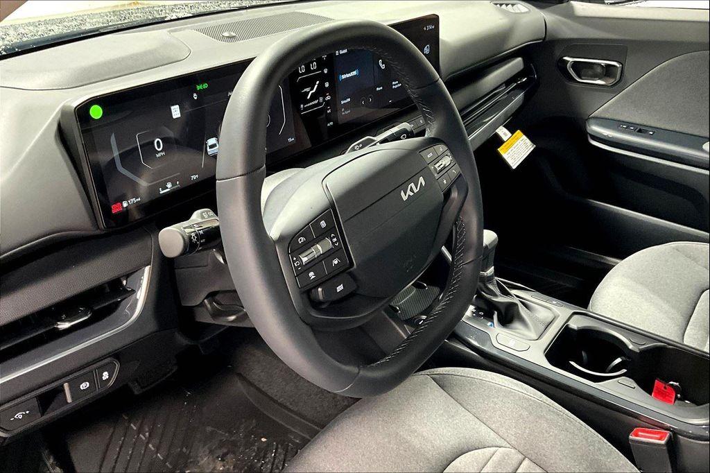 new 2025 Kia K4 car, priced at $25,165