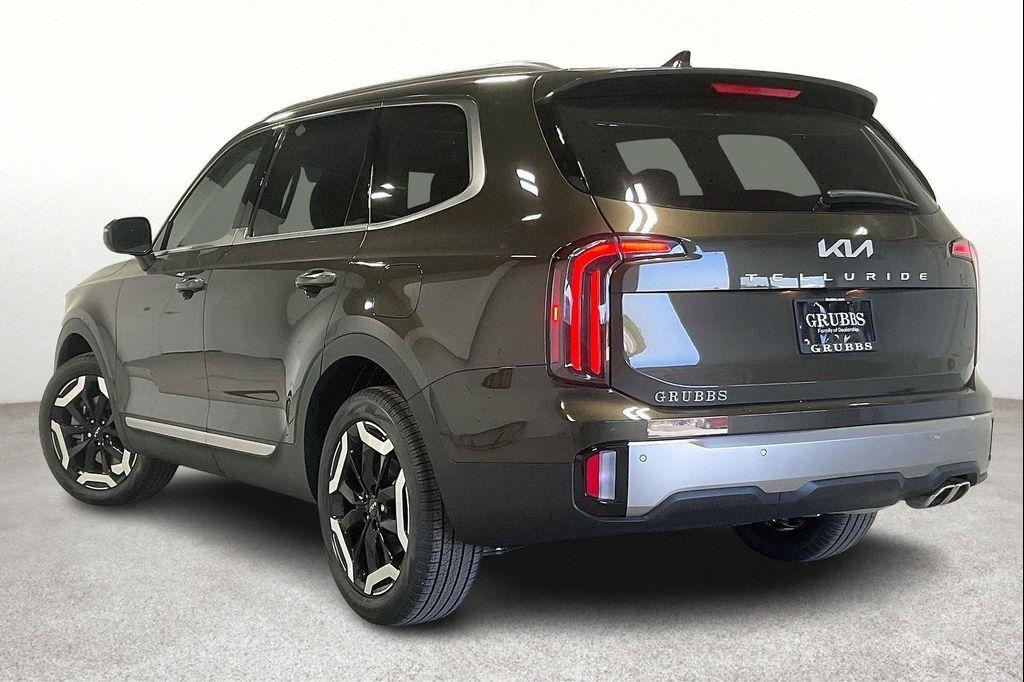 new 2025 Kia Telluride car, priced at $43,760