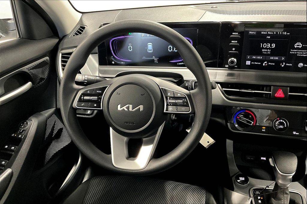 new 2026 Kia Seltos car, priced at $25,890