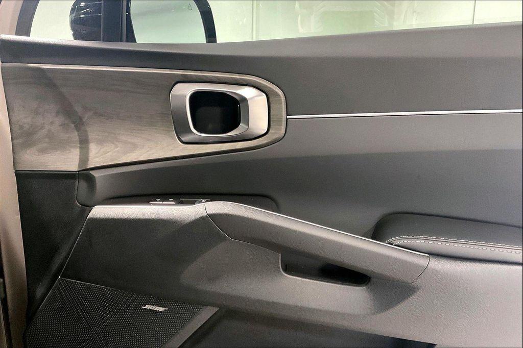 new 2026 Kia Sorento car, priced at $44,580