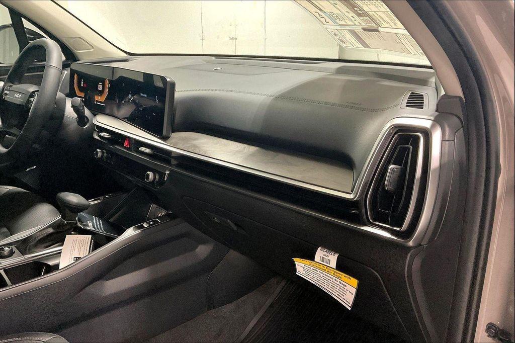 new 2026 Kia Sorento car, priced at $44,580