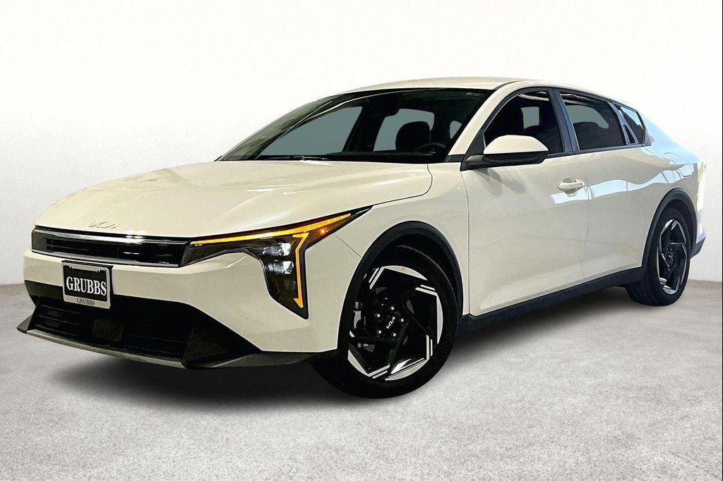 new 2025 Kia K4 car, priced at $25,540