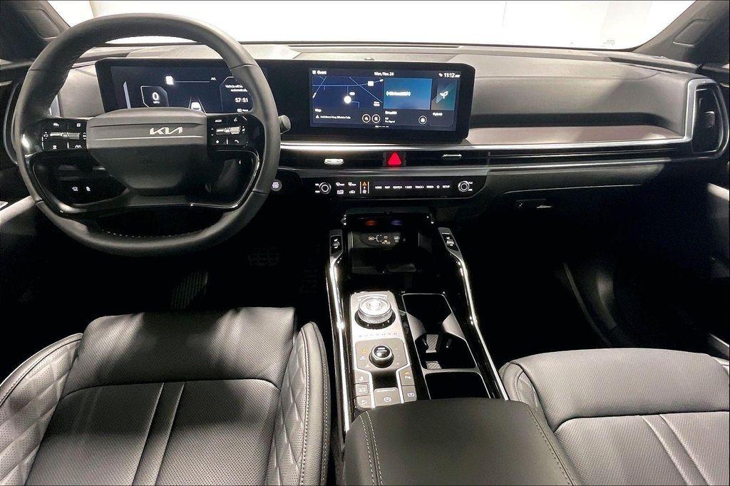 new 2026 Kia Sorento Hybrid car, priced at $49,135