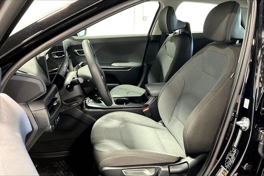 new 2025 Kia K4 car, priced at $24,165