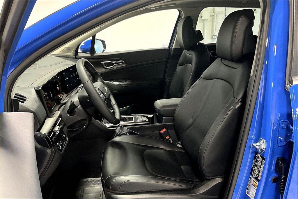 new 2026 Kia Sportage car, priced at $33,455