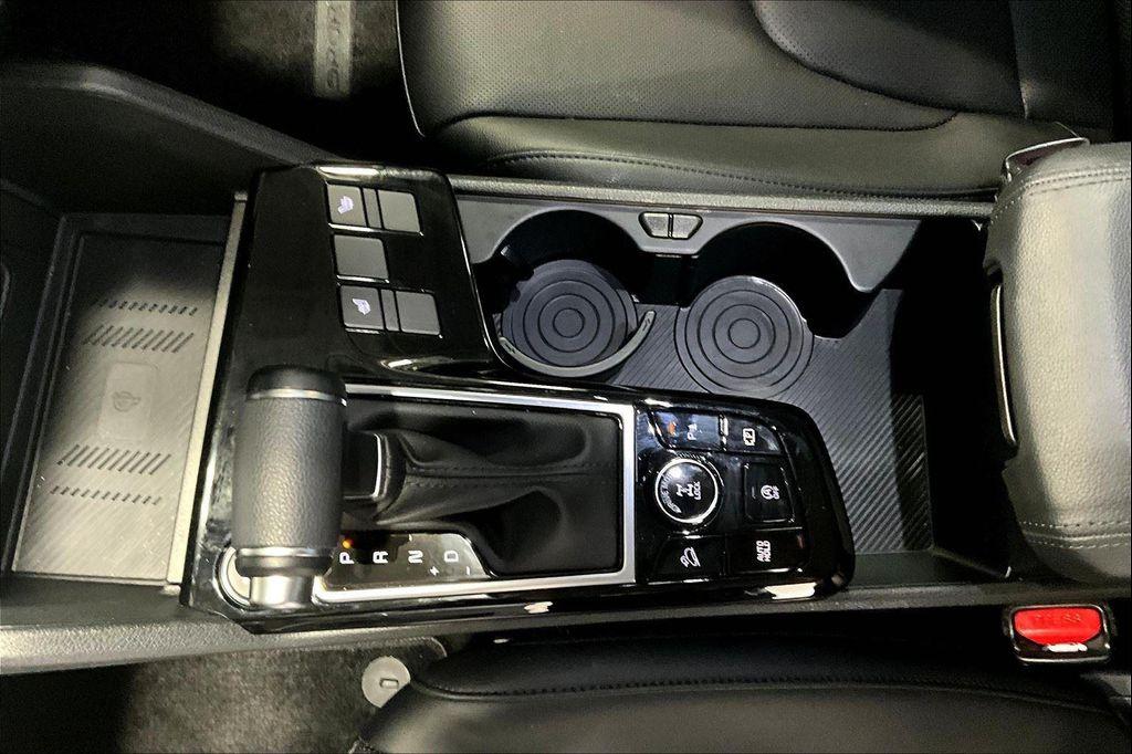 new 2025 Kia Sportage car, priced at $34,140