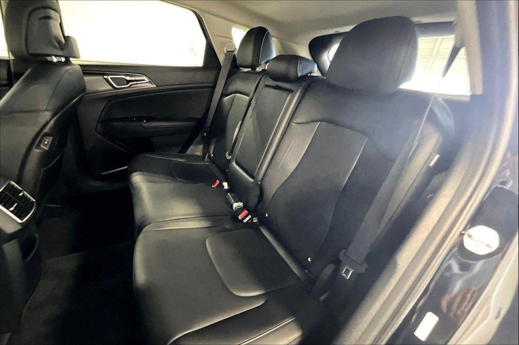 new 2025 Kia Sportage car, priced at $34,140