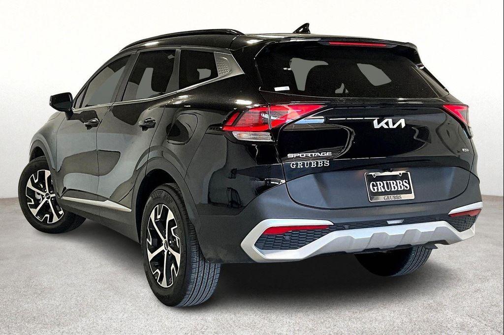new 2025 Kia Sportage car, priced at $34,140