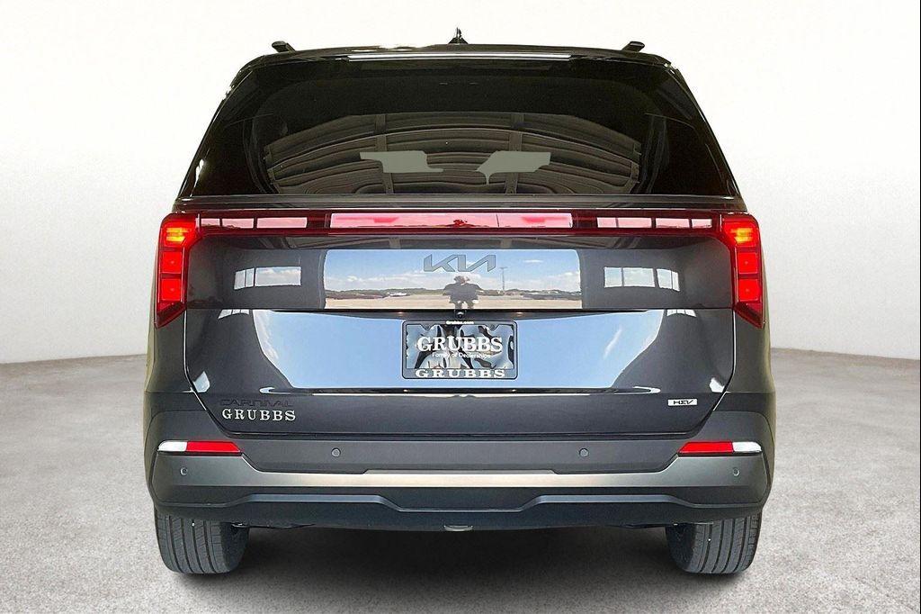 new 2026 Kia Carnival Hybrid car, priced at $50,790