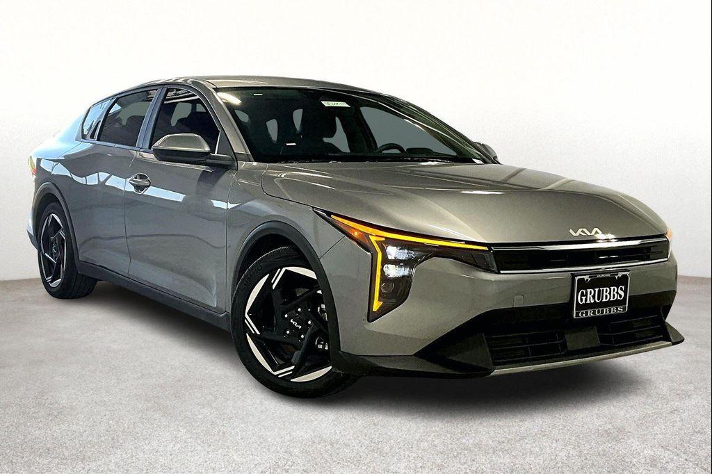 new 2025 Kia K4 car, priced at $25,145