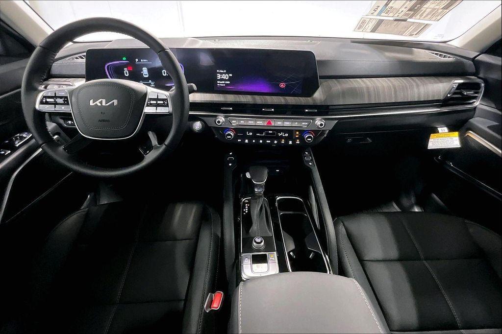 new 2025 Kia Telluride car, priced at $44,685