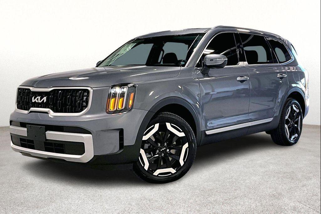new 2025 Kia Telluride car, priced at $44,685