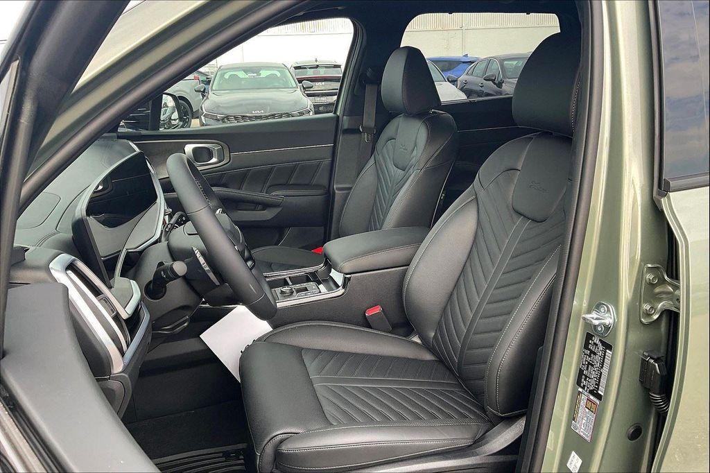new 2026 Kia Sorento car, priced at $48,035