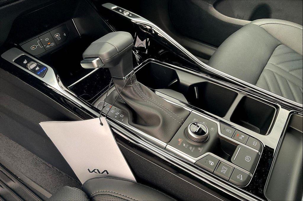 new 2026 Kia Sorento car, priced at $48,035