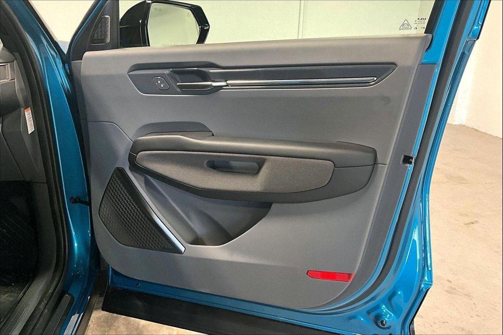 new 2026 Kia EV9 car, priced at $72,985