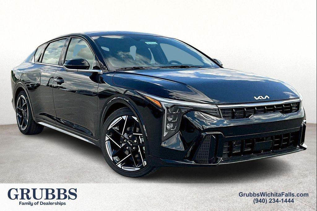 new 2025 Kia K4 car, priced at $28,680