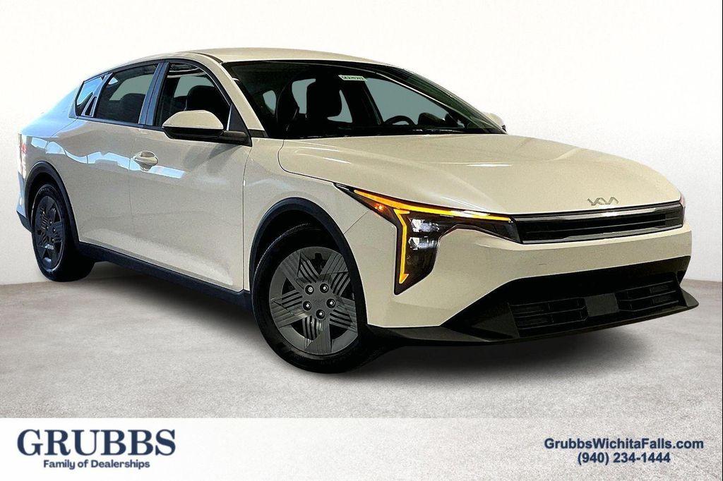 new 2025 Kia K4 car, priced at $23,580