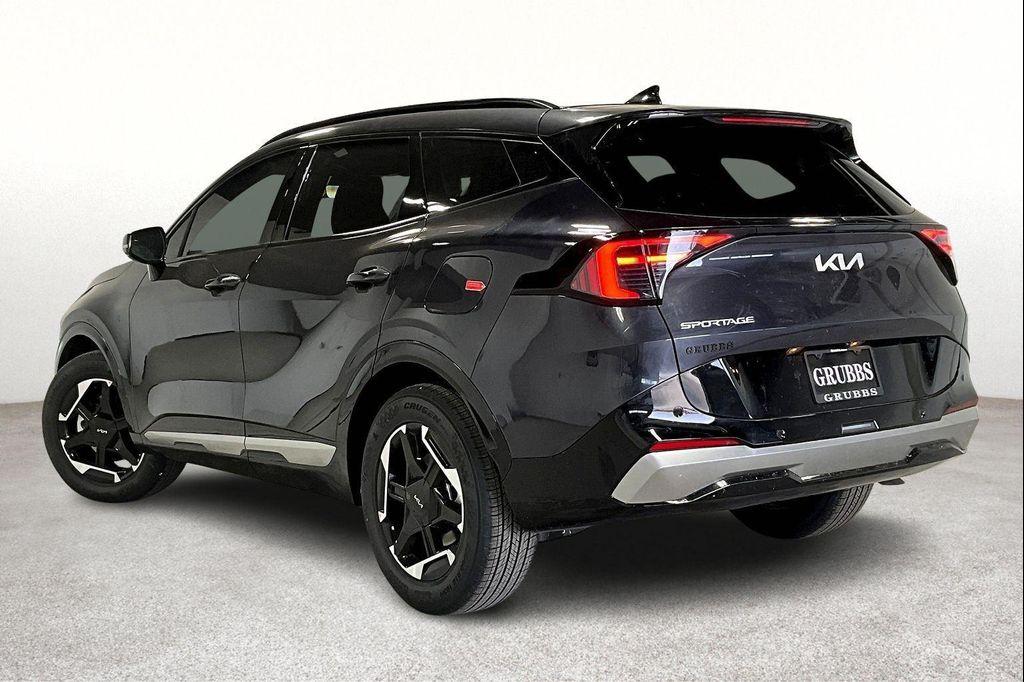 new 2026 Kia Sportage car, priced at $36,190