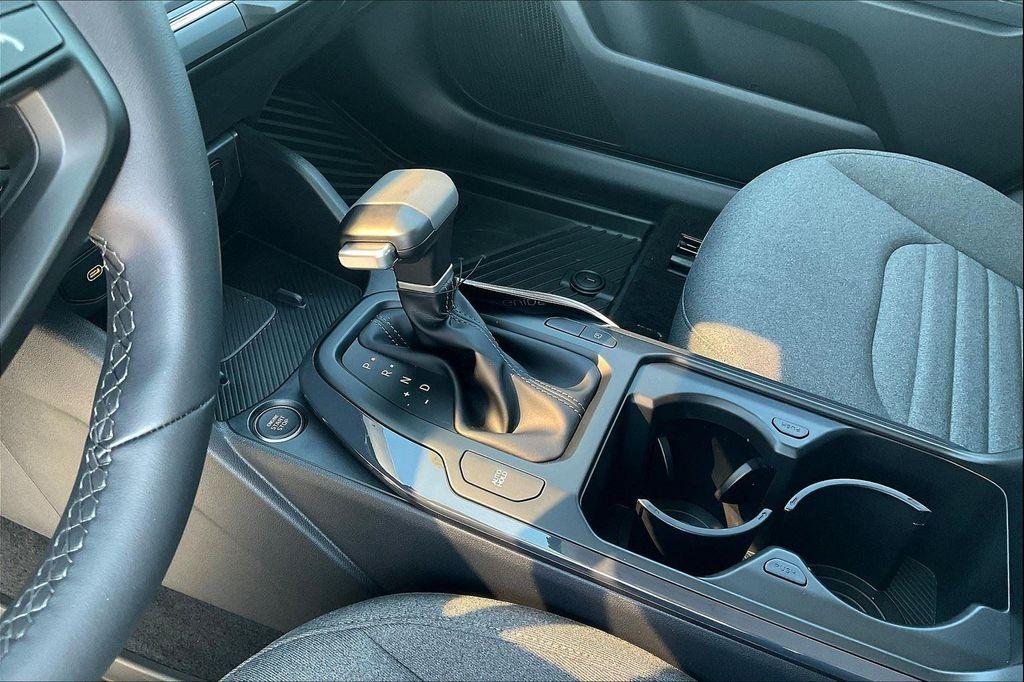 new 2025 Kia K4 car, priced at $25,165