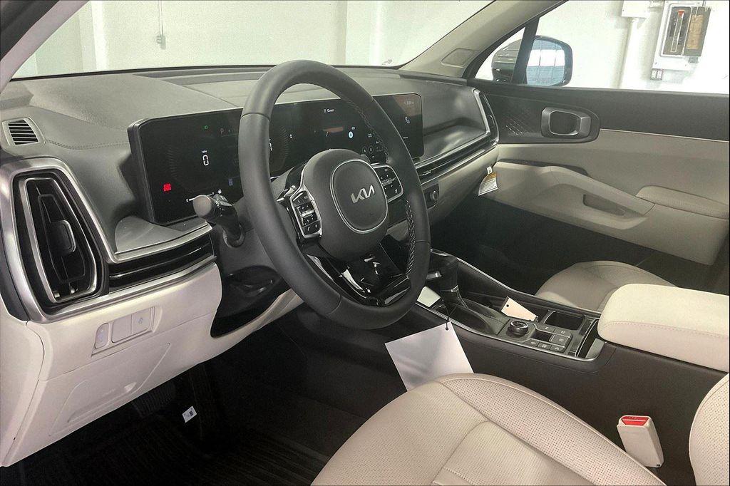 new 2025 Kia Sorento car, priced at $39,295