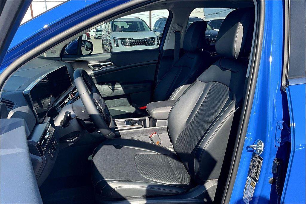 new 2026 Kia Sportage car, priced at $33,155