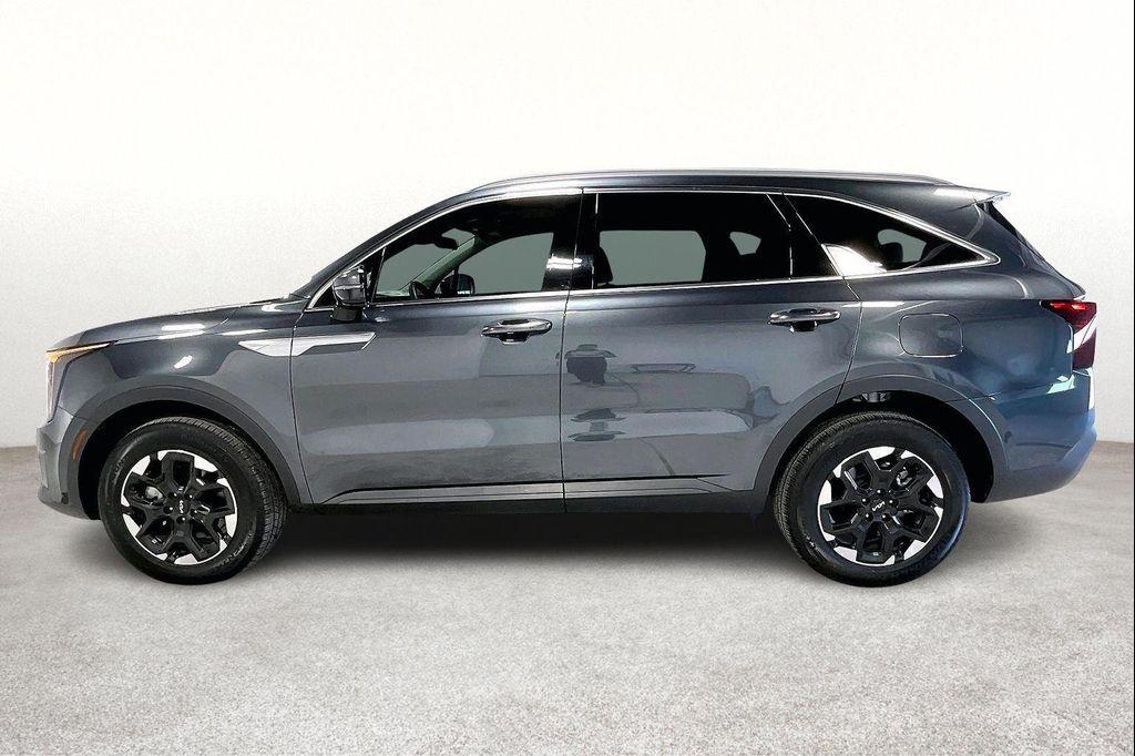 new 2024 Kia Sorento car, priced at $40,000