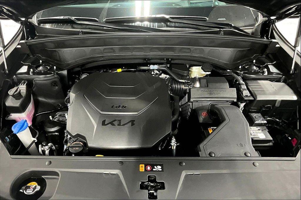 new 2025 Kia Telluride car, priced at $53,555