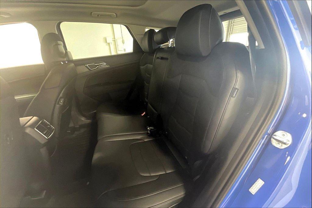 new 2026 Kia Sportage car, priced at $37,885