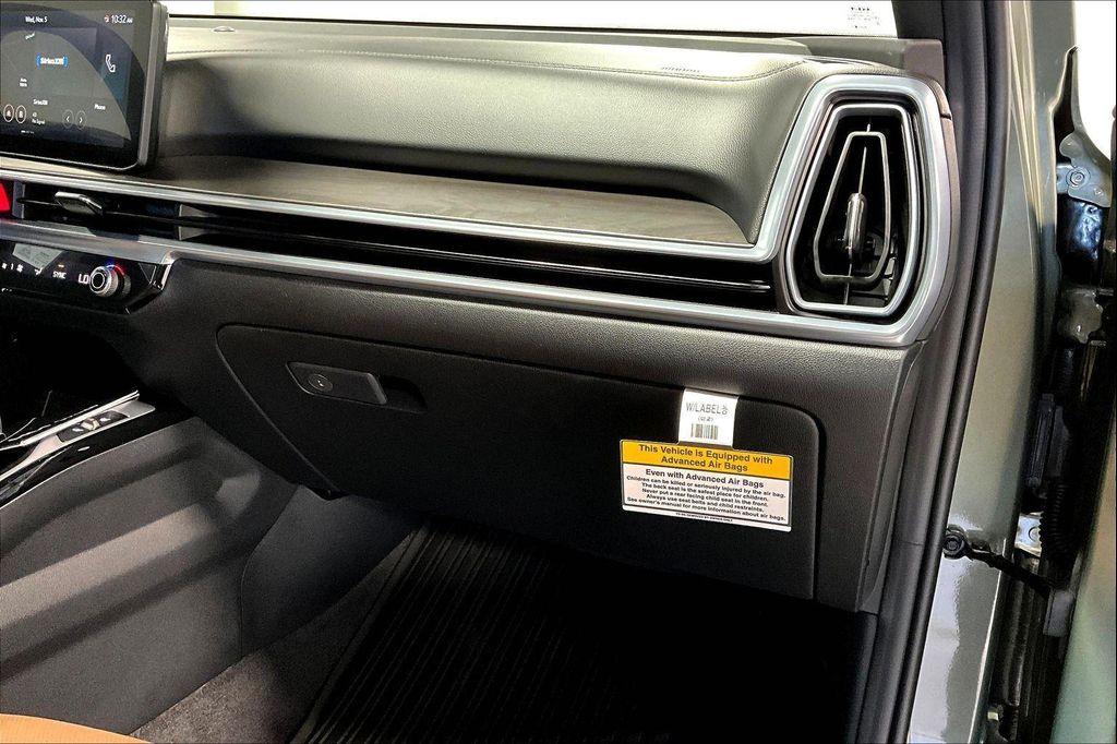 new 2026 Kia Sorento car, priced at $48,595