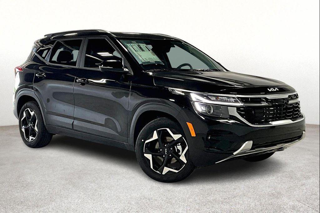 new 2025 Kia Seltos car, priced at $27,050