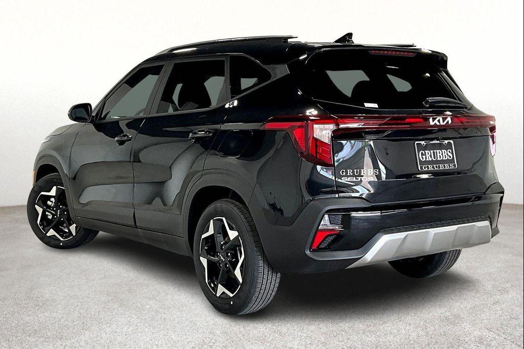 new 2025 Kia Seltos car, priced at $27,050