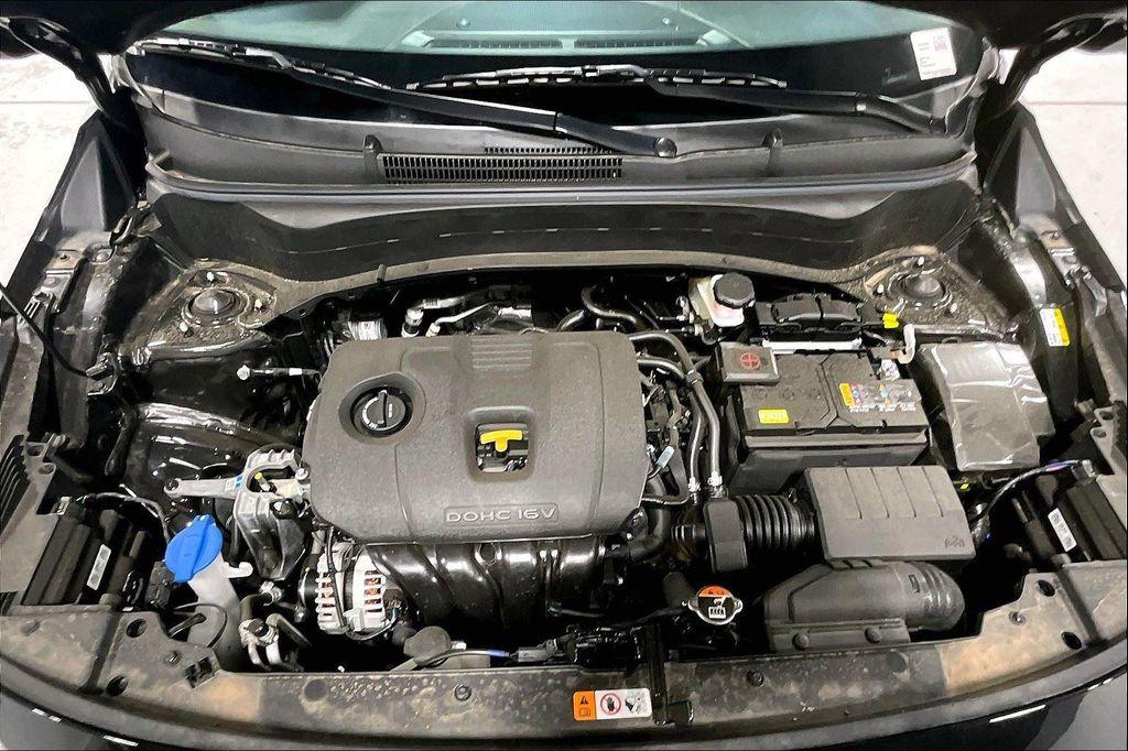 new 2025 Kia Seltos car, priced at $27,050
