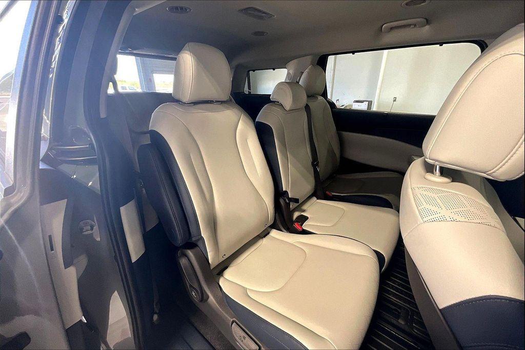 new 2026 Kia Carnival car, priced at $43,415