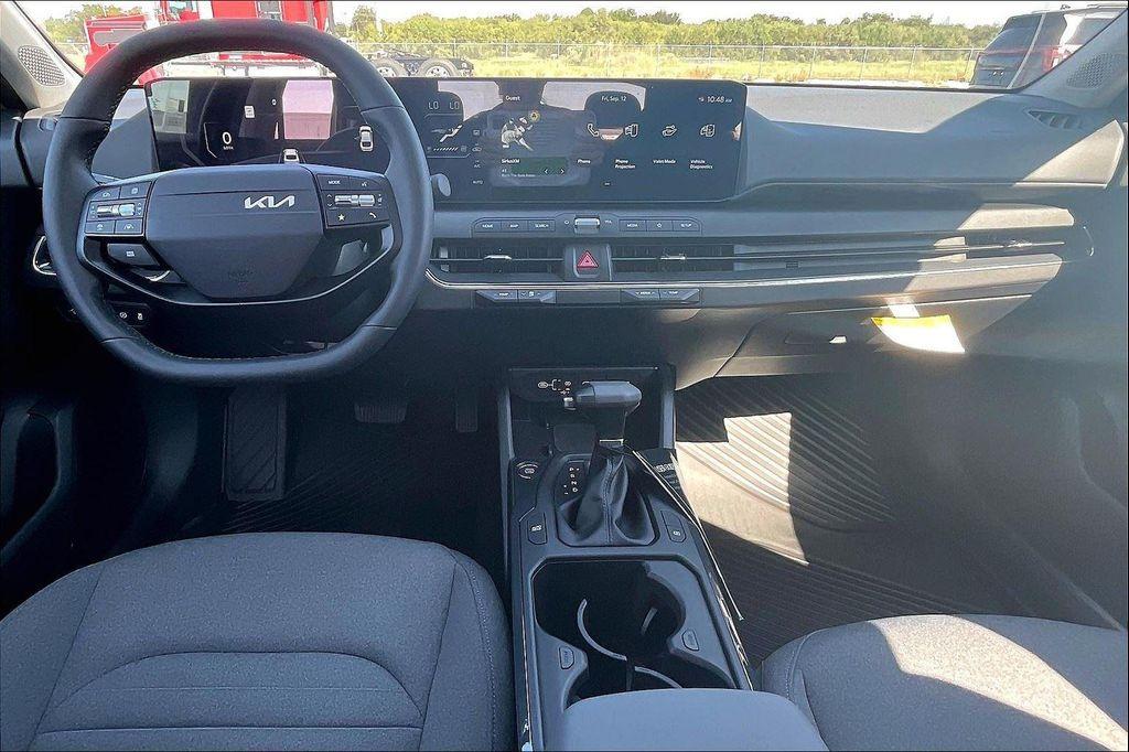 new 2025 Kia K4 car, priced at $25,165