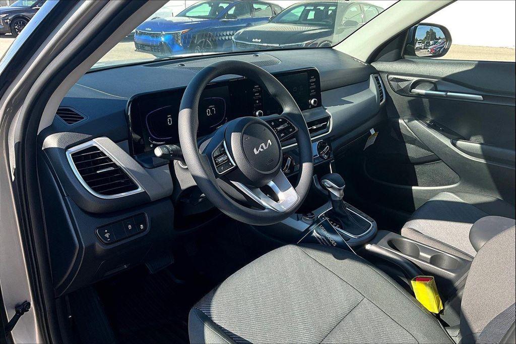 new 2026 Kia Seltos car, priced at $26,535