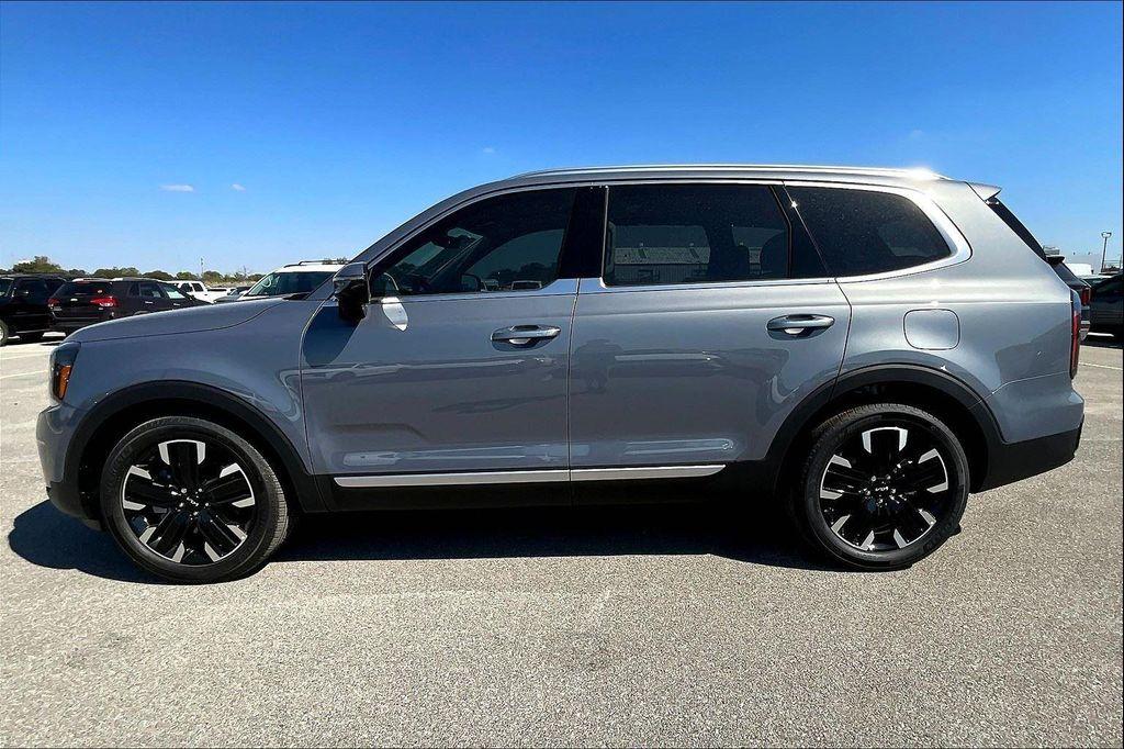 new 2025 Kia Telluride car, priced at $53,060