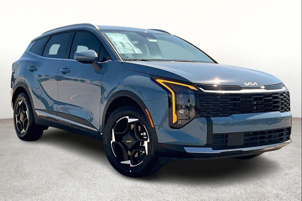 new 2026 Kia Sportage Hybrid car, priced at $35,165