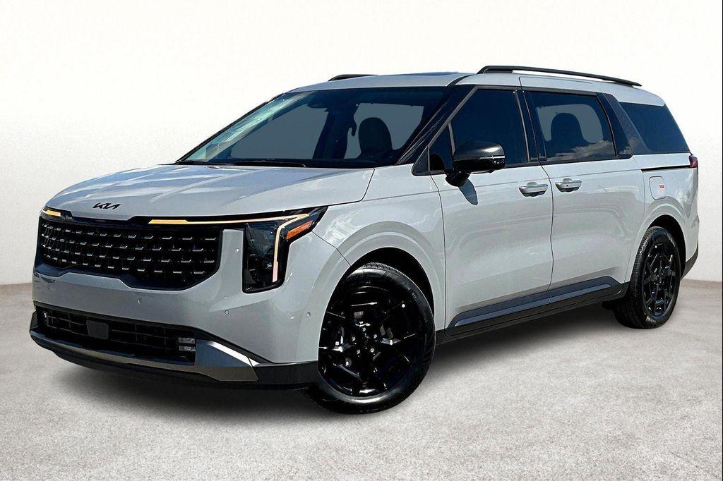 new 2026 Kia Carnival Hybrid car, priced at $51,660