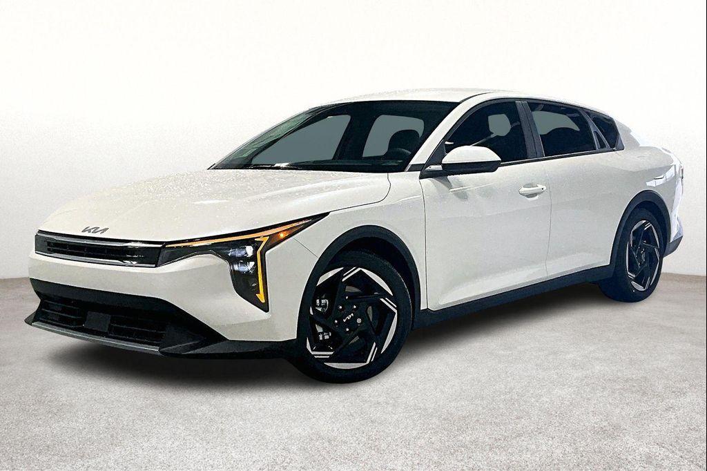 new 2025 Kia K4 car, priced at $25,580