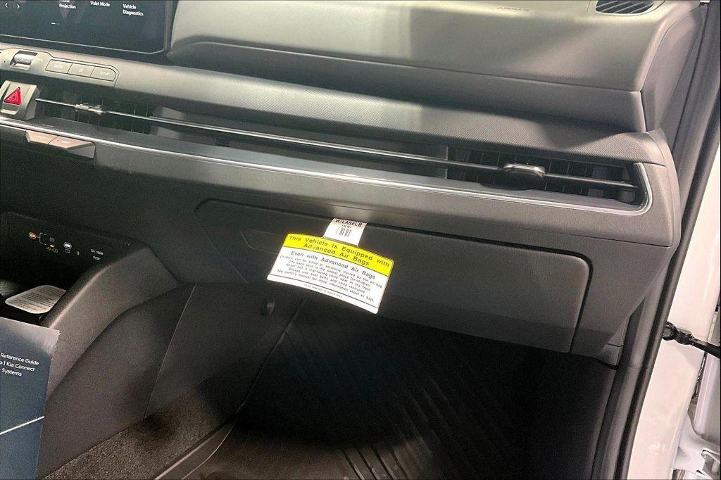 new 2025 Kia K4 car, priced at $25,580