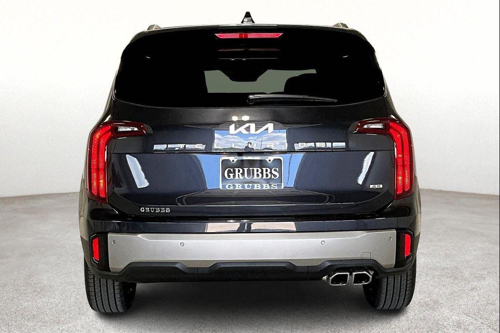 new 2025 Kia Telluride car, priced at $43,030